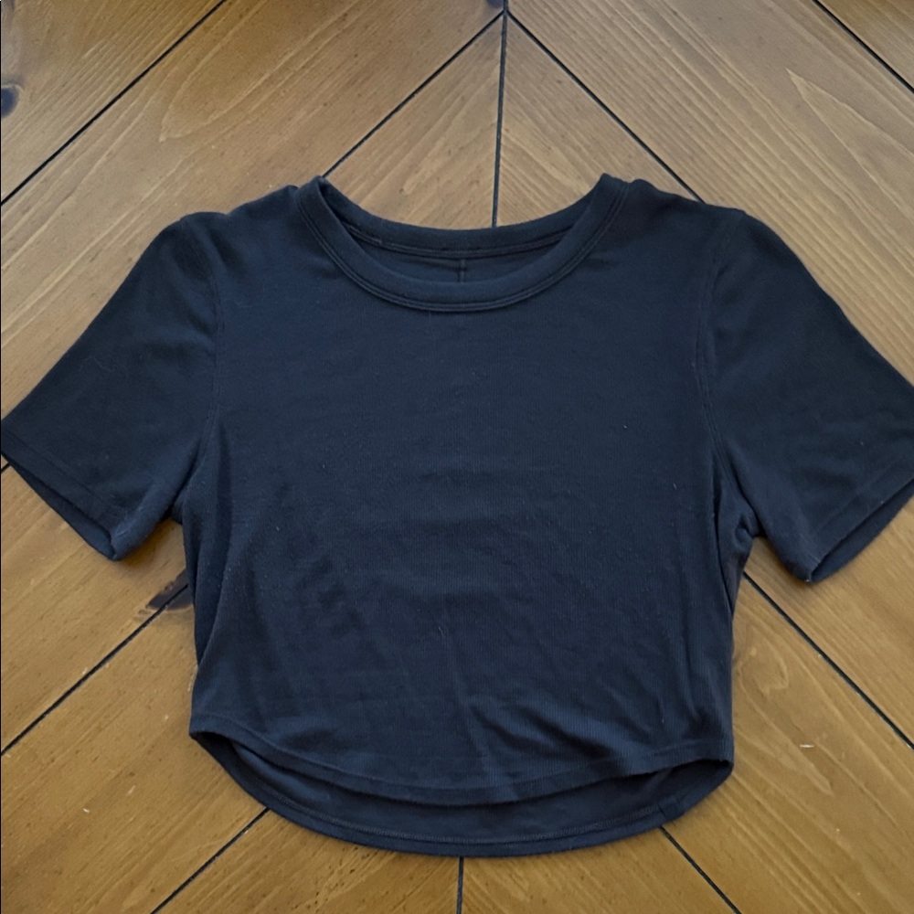 Lululemon Hold Tight Cropped T-Shirt